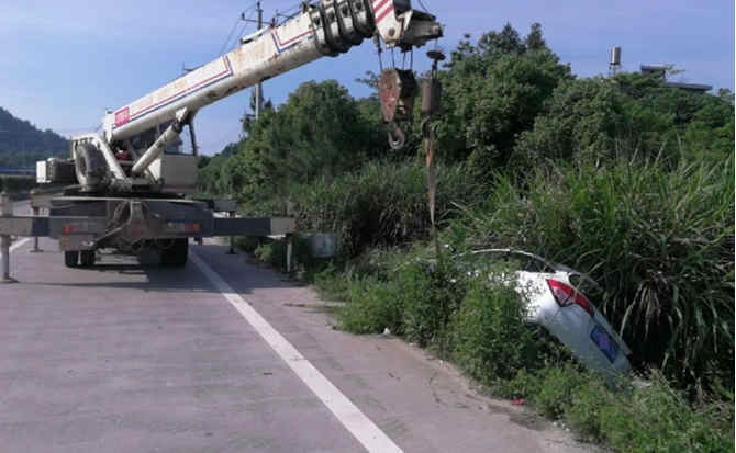 连江重载吊车救援